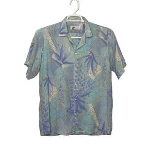 Islander light blue tropical print short sleeves casual shirt size M